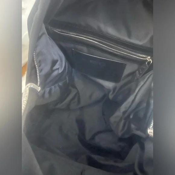 Moschino pill backpack RARE - Picture 3 of 7